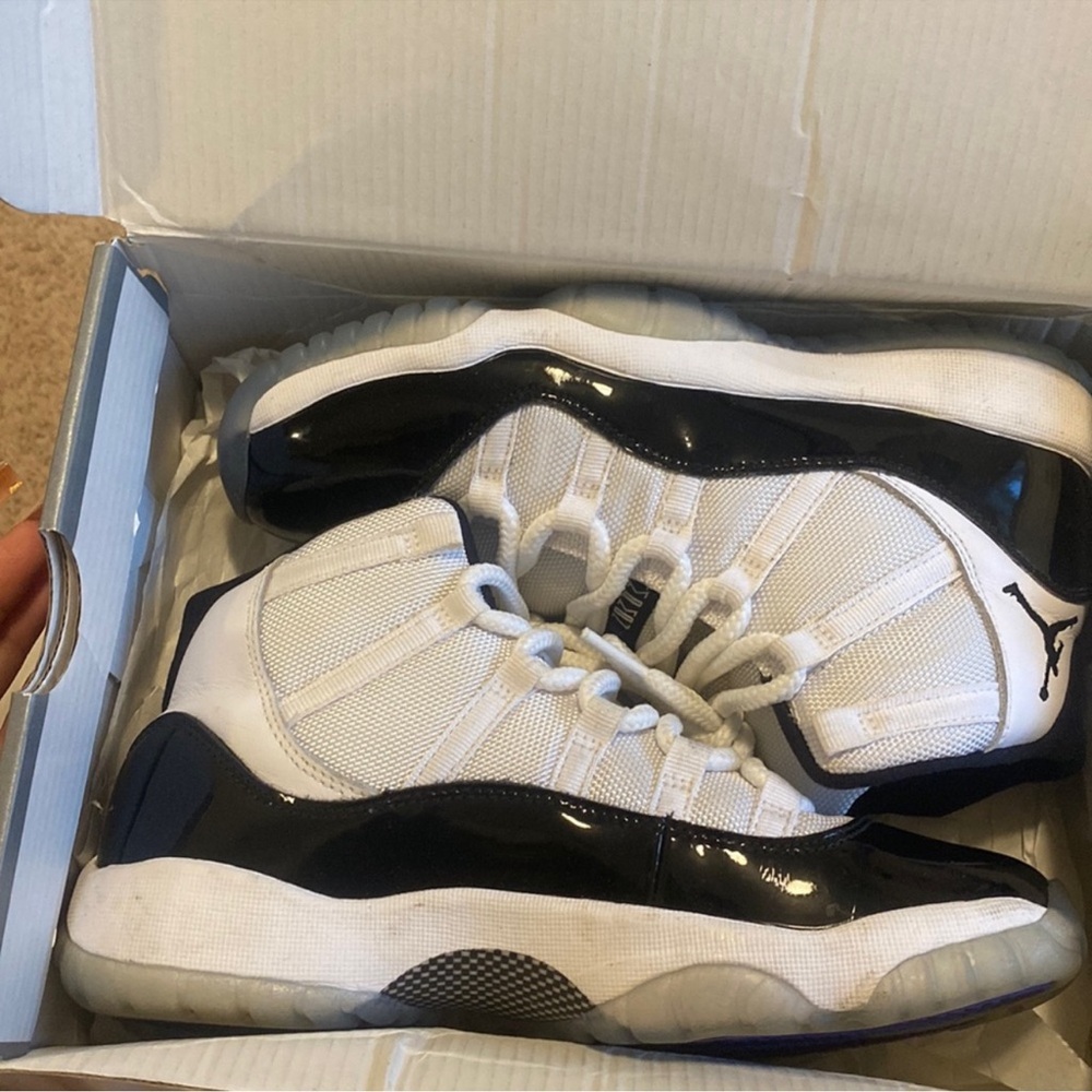 Jordan 11 concord
